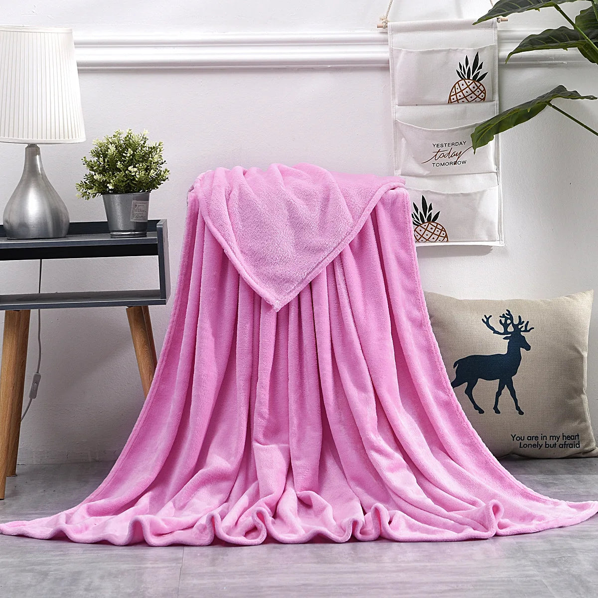 Couverture polaire corail grise
